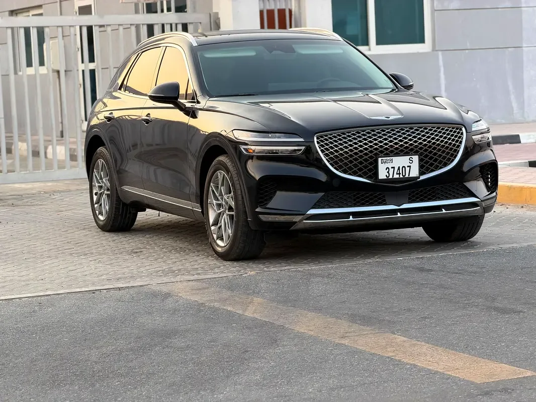 Genesis GV70 2.5 AT AWD (304 hp)