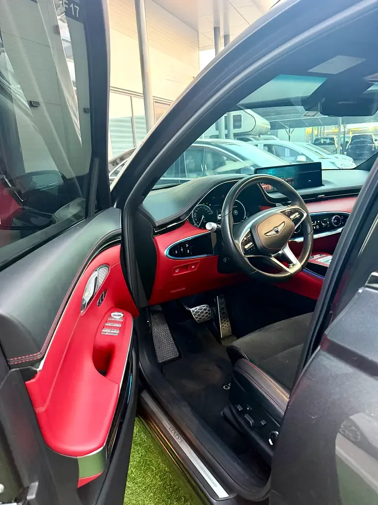 Genesis GV70 3.5 AT 4WD (379 hp) - 5