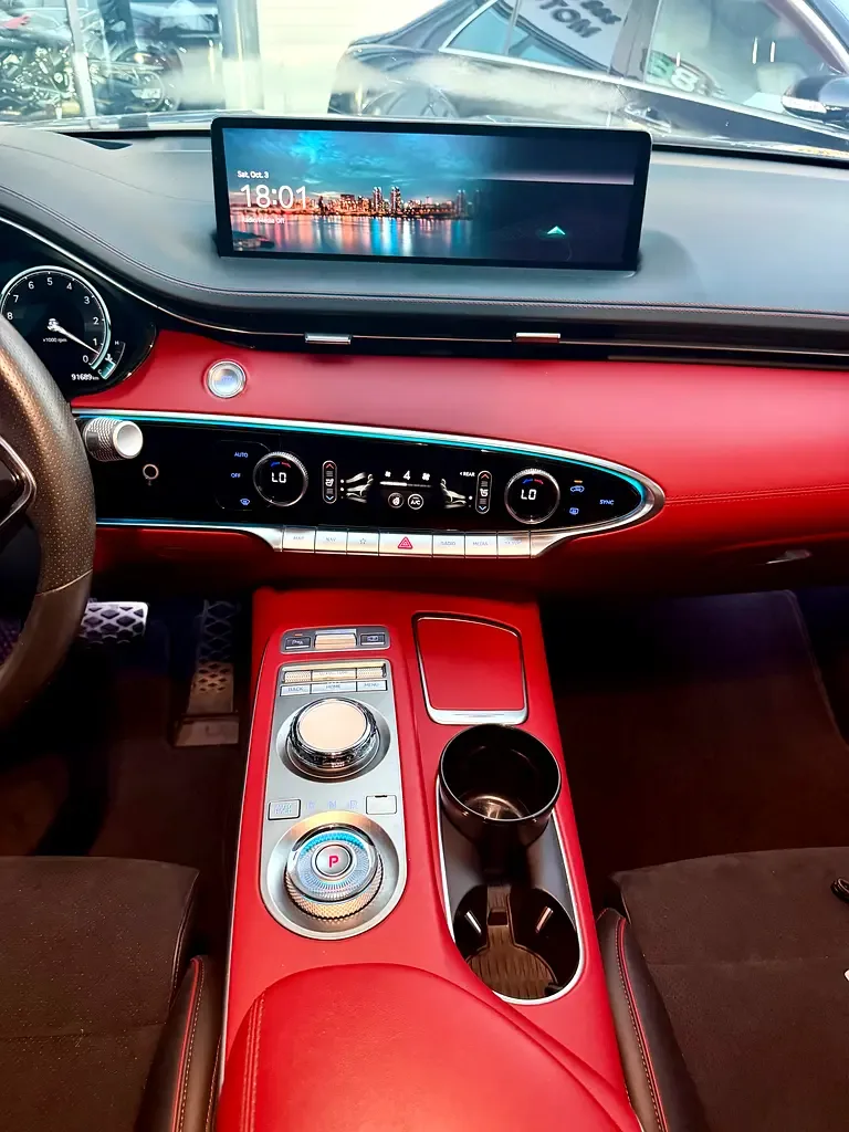 Genesis GV70 3.5 AT 4WD (379 hp) - 7