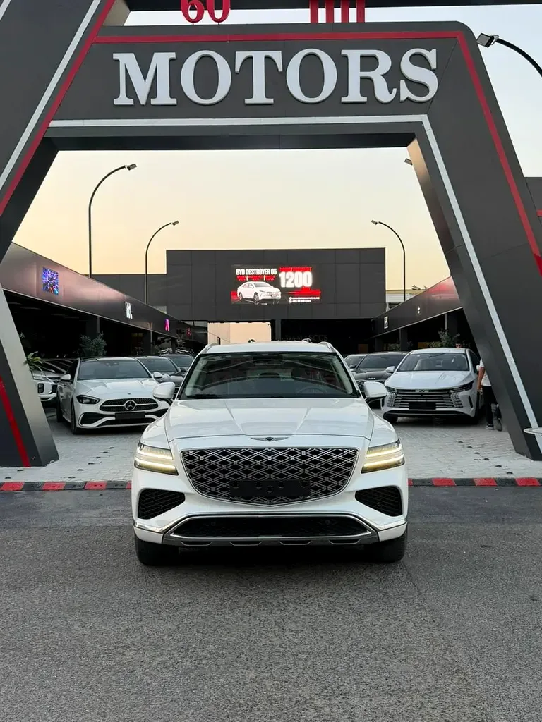 Genesis GV80 2.5 AT 4WD (304 hp)