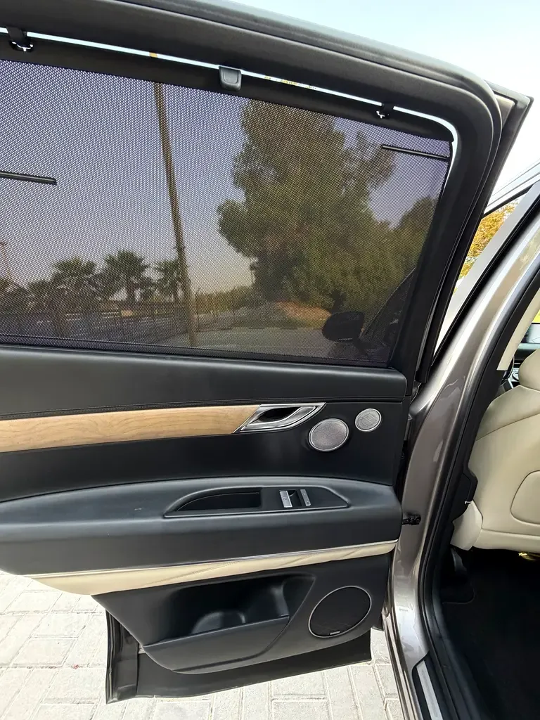 Genesis GV80 2.5 AT 4WD (304 حصان) - 9