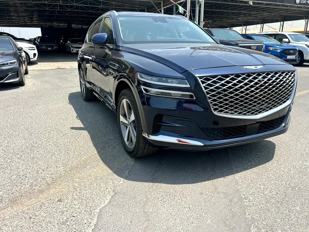 Genesis GV80 2.5 AT 4WD (304 hp) - 2