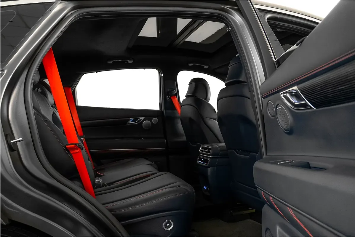 Genesis GV80 3.5 AT RWD (380 hp) - 14