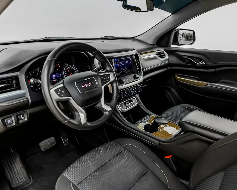 GMC Acadia 2.0 AT (228 حصان) - 9