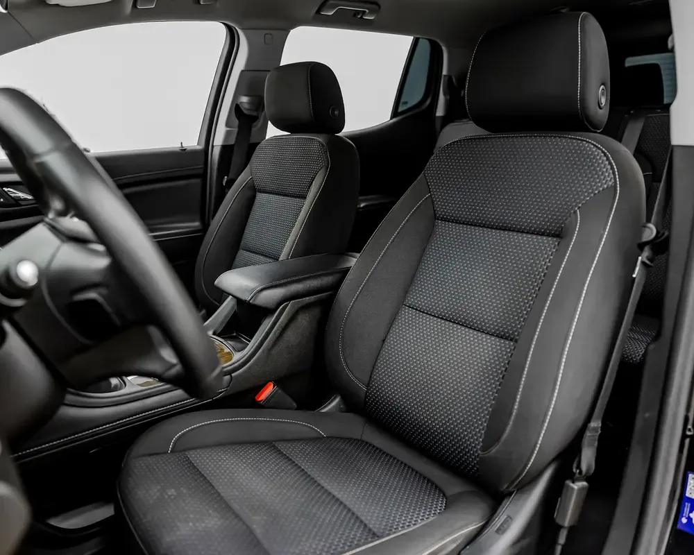GMC Acadia 2.0 AT (228 حصان) - 15