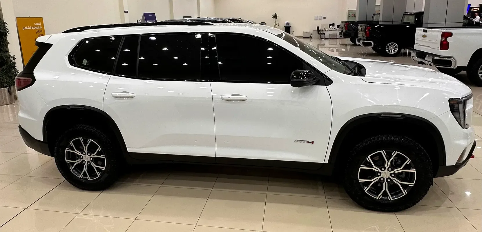 GMC Acadia 2.5 AT AWD (328 حصان) - 8