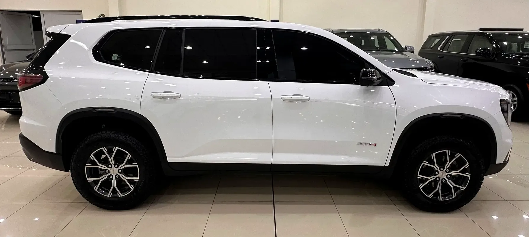 GMC Acadia 2.5 AT AWD (328 حصان) - 6