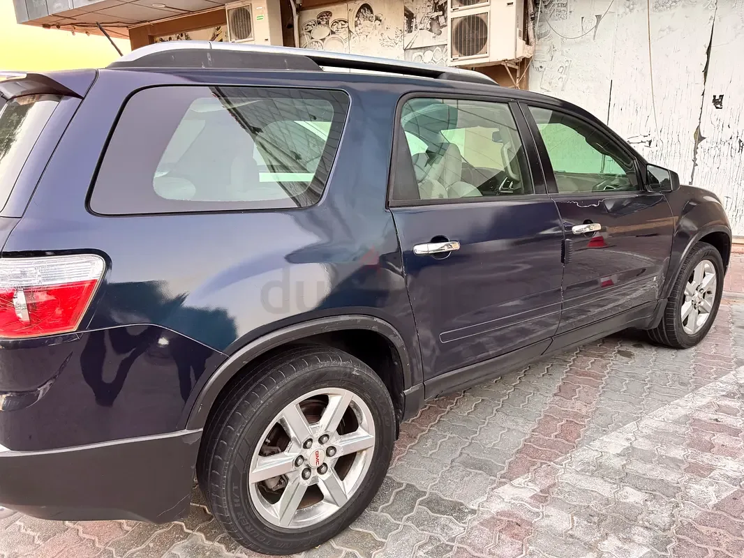 GMC Acadia 3.6 AT (279 hp) - 2
