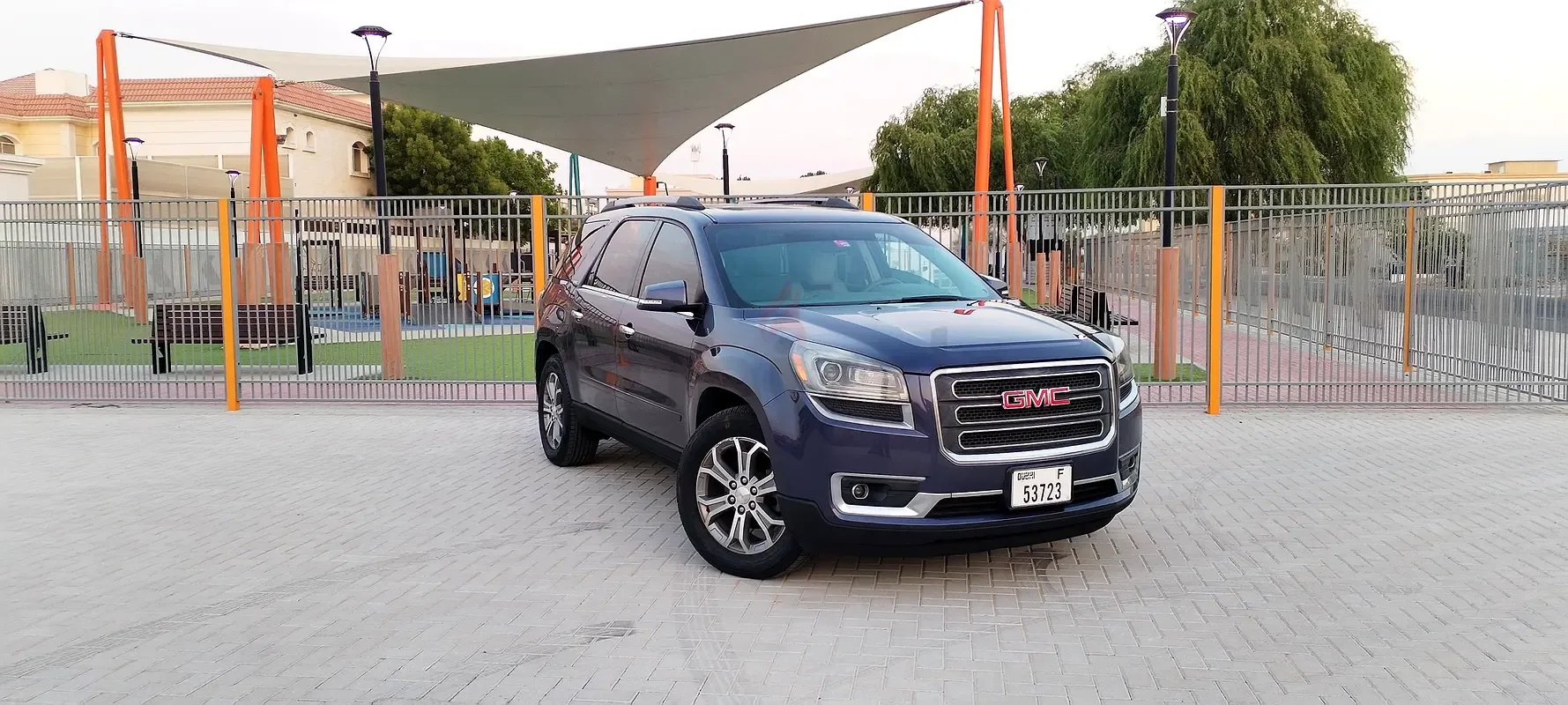 GMC Acadia 3.6 AT 4WD (281 hp)