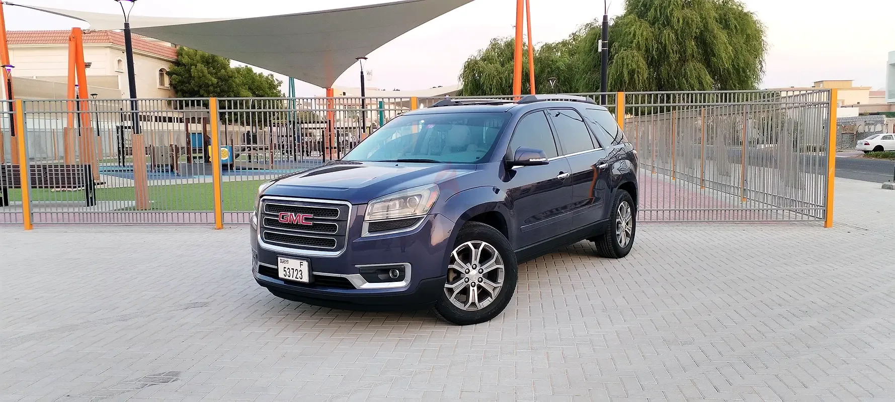 GMC Acadia 3.6 AT 4WD (281 hp) - 2