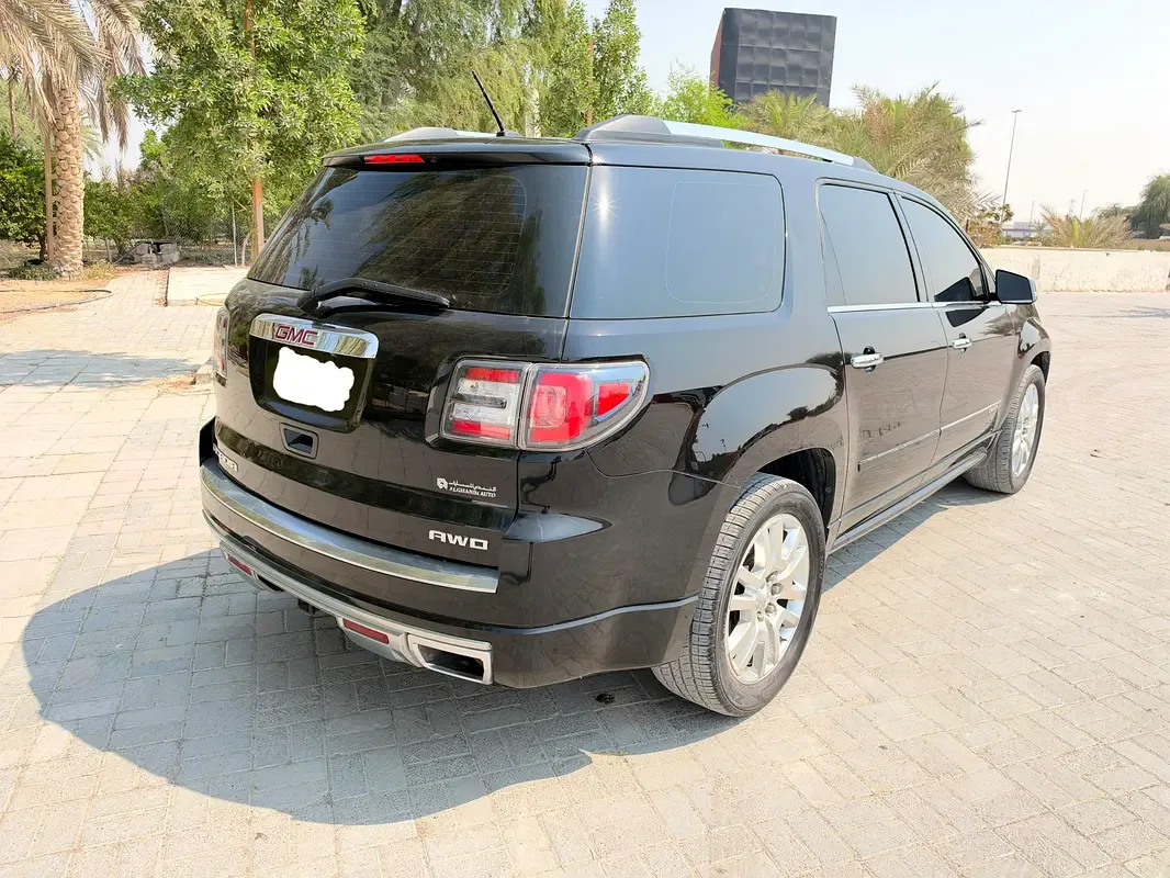 GMC Acadia 3.6 AT 4WD (281 hp) - 4
