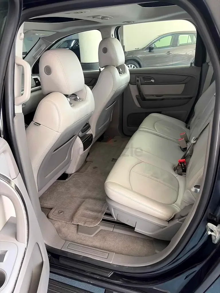 GMC Acadia 3.6 AT AWD (279 hp)