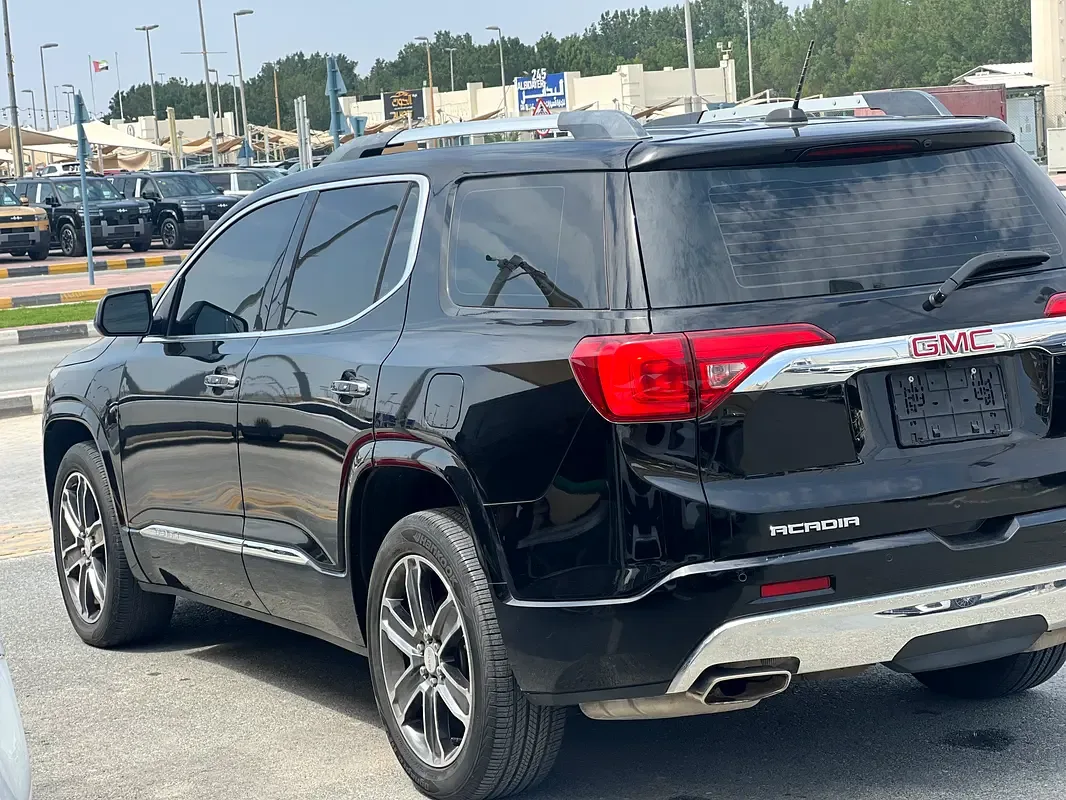 GMC Acadia 3.7 AT (310 حصان) - 6