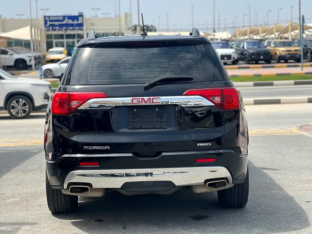 GMC Acadia 3.7 AT (310 حصان) - 4