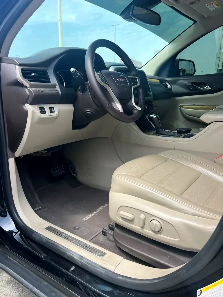 GMC Acadia 3.7 AT (310 حصان) - 8