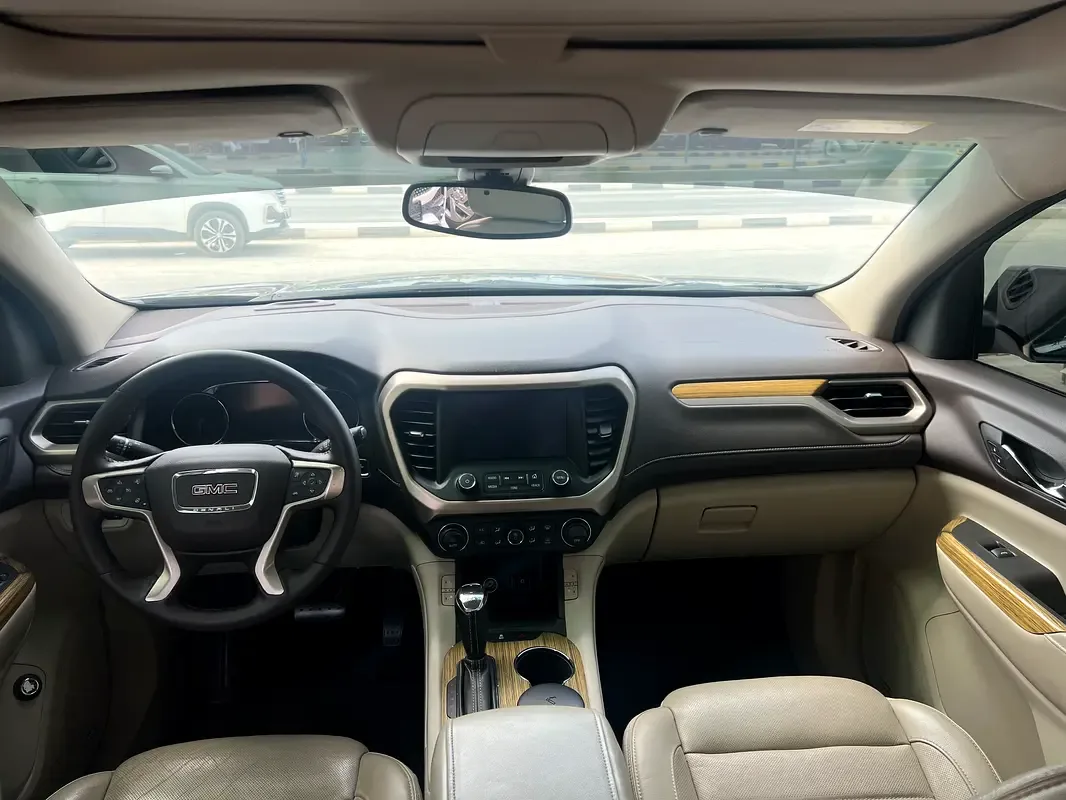 GMC Acadia 3.7 AT (310 حصان) - 11
