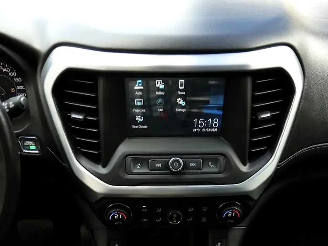 GMC Acadia 3.7 AT (310 hp) - 3