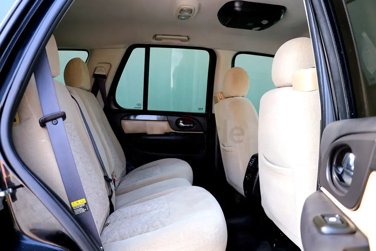 GMC Envoy 4.2 AT XUV 4WD (295 hp) - 16