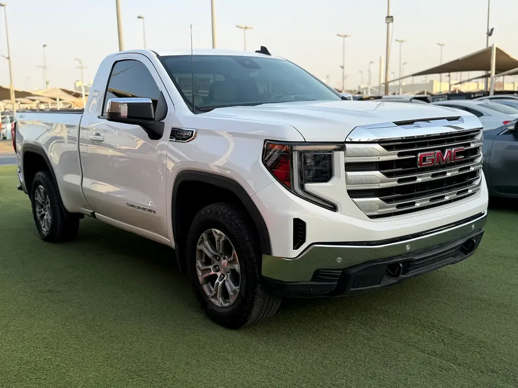GMC Sierra 2.7 AT RWD (310 حصان) - 2