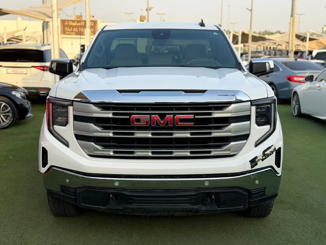 GMC Sierra 2.7 AT RWD (310 حصان) - 3