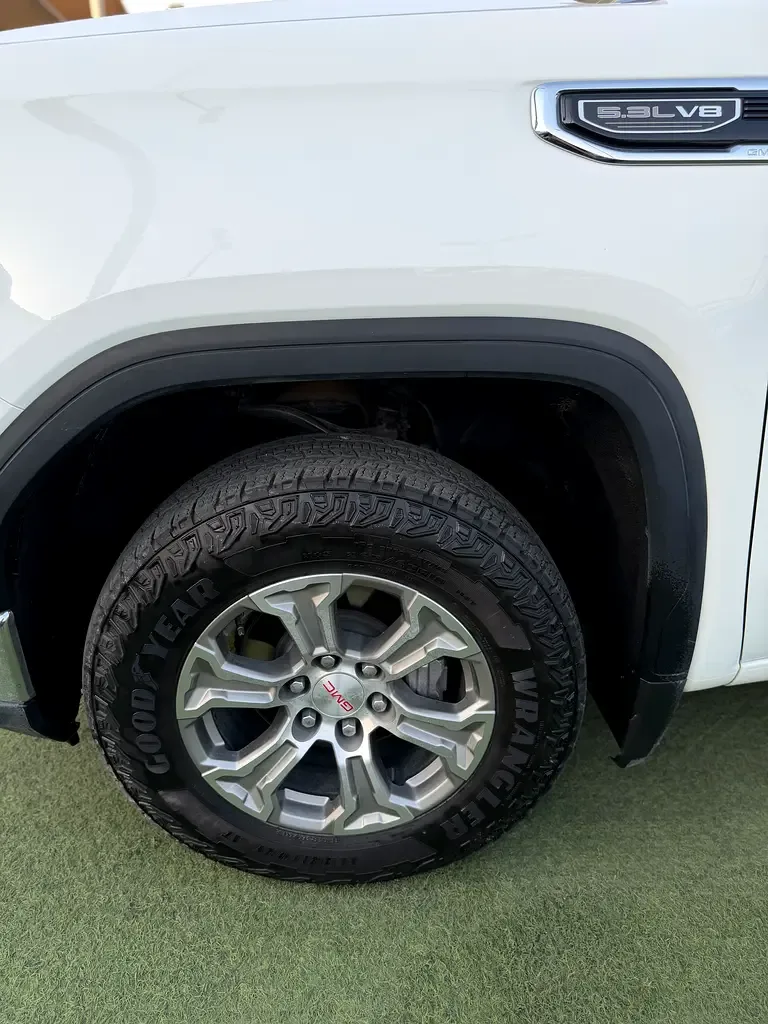 GMC Sierra 2.7 AT RWD (310 حصان) - 10