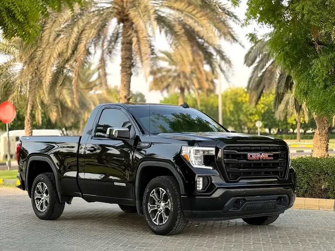 GMC Sierra 5.3 AT (355 حصان) - 2