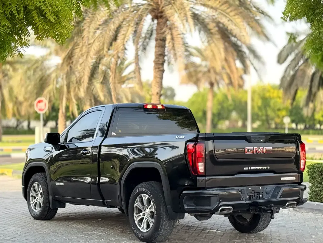 GMC Sierra 5.3 AT (355 حصان) - 4