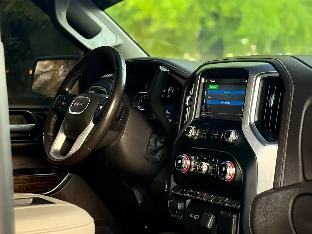 GMC Sierra 5.3 AT (355 حصان) - 15