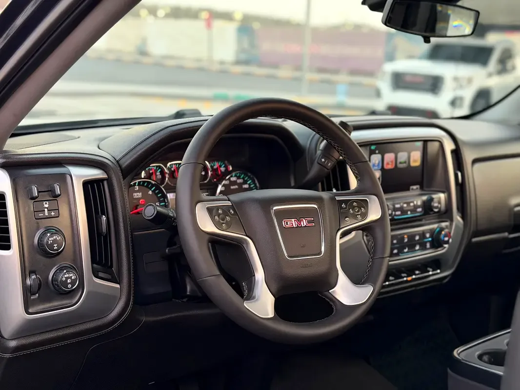 GMC Sierra 5.3 AT RWD (355 hp) - 5