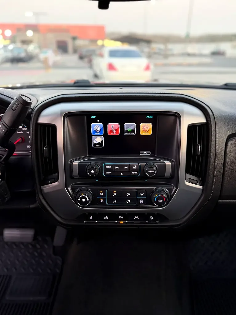 GMC Sierra 5.3 AT RWD (355 hp) - 8
