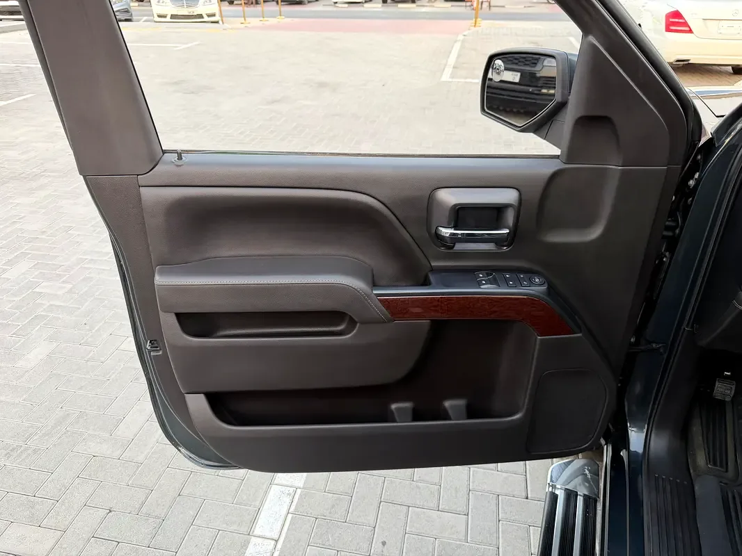 GMC Sierra 5.3 AT RWD (355 hp) - 6
