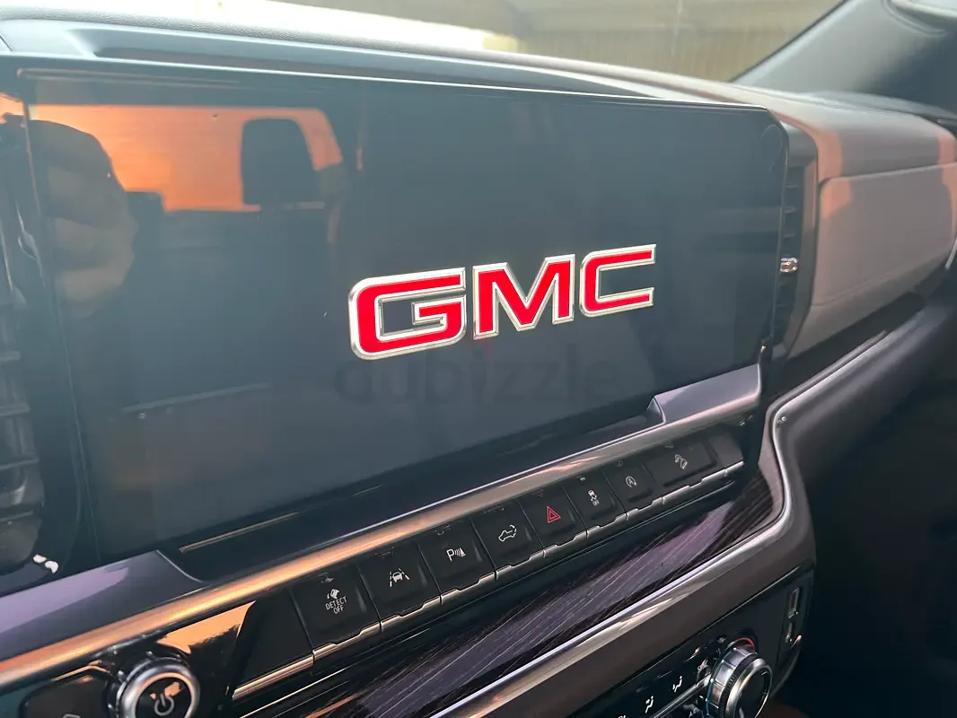 GMC Sierra 5.3 AT RWD (355 hp) - 14