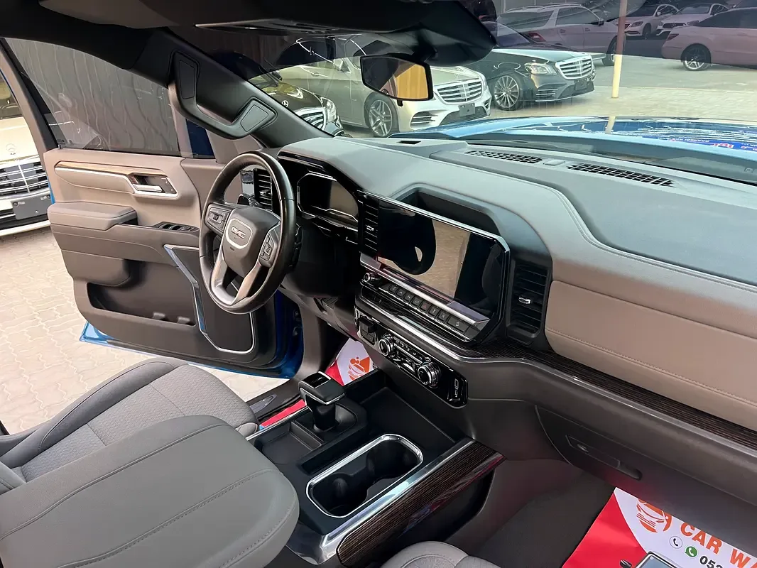 GMC Sierra 5.3 AT RWD (355 hp) - 19