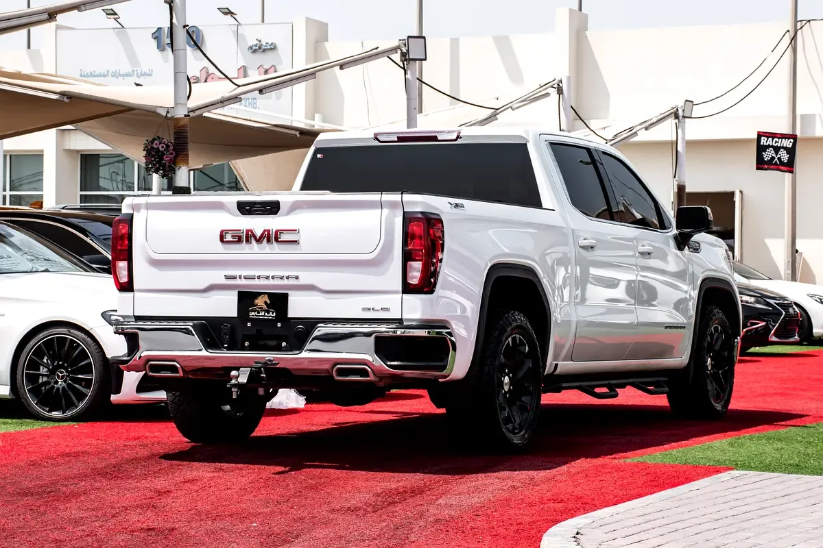 GMC Sierra 5.3 AT RWD (355 hp) - 20