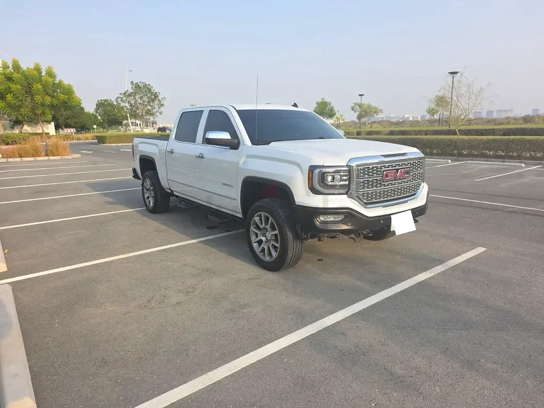 GMC Sierra 6.2 AT 4WD (420 hp)