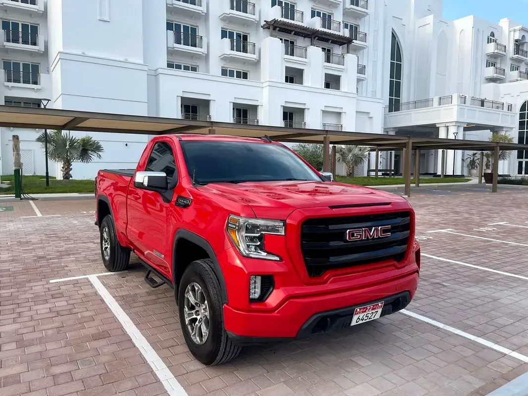GMC Sierra 6.2 AT 4WD (420 hp)