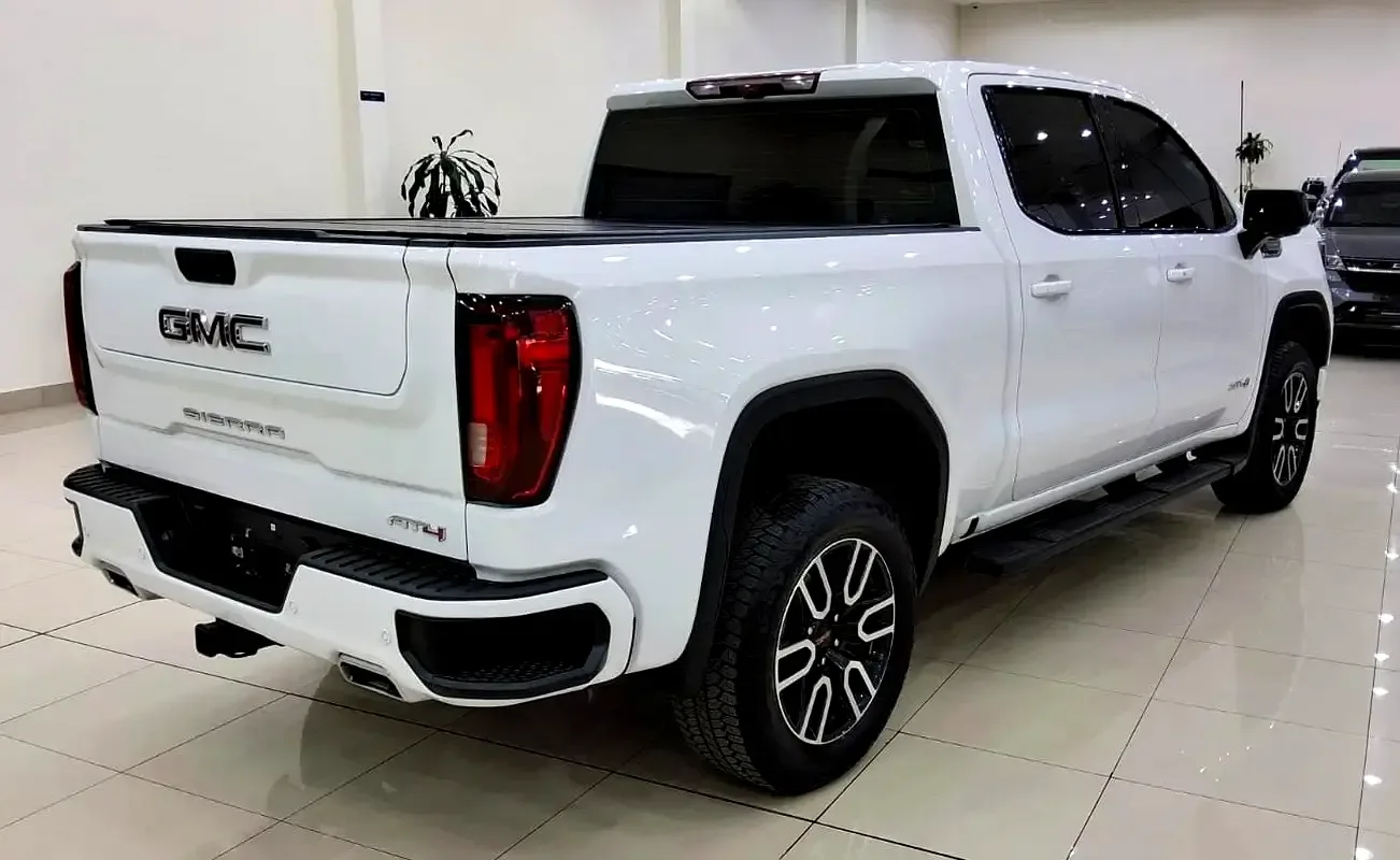 GMC Sierra 6.2 AT 4WD (420 حصان) - 6