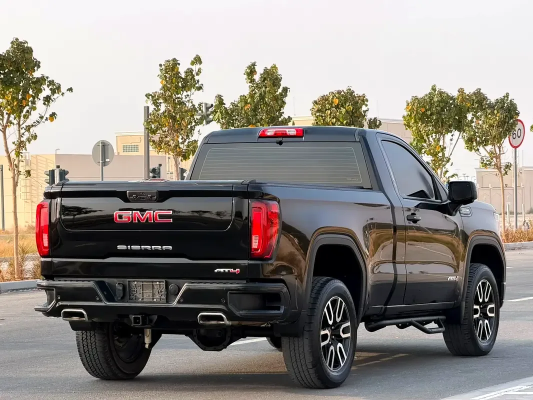 GMC Sierra 6.2 AT 4WD (420 حصان) - 6
