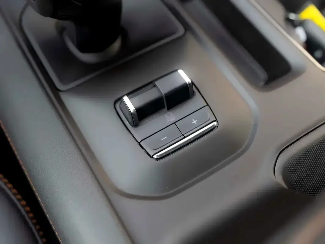GMC Sierra 6.2 AT 4WD (420 hp) - 12