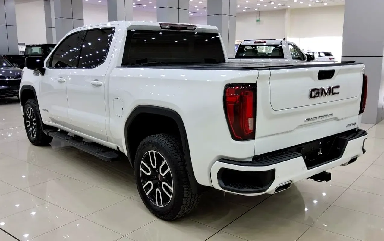 GMC Sierra 6.2 AT 4WD (420 hp) - 7