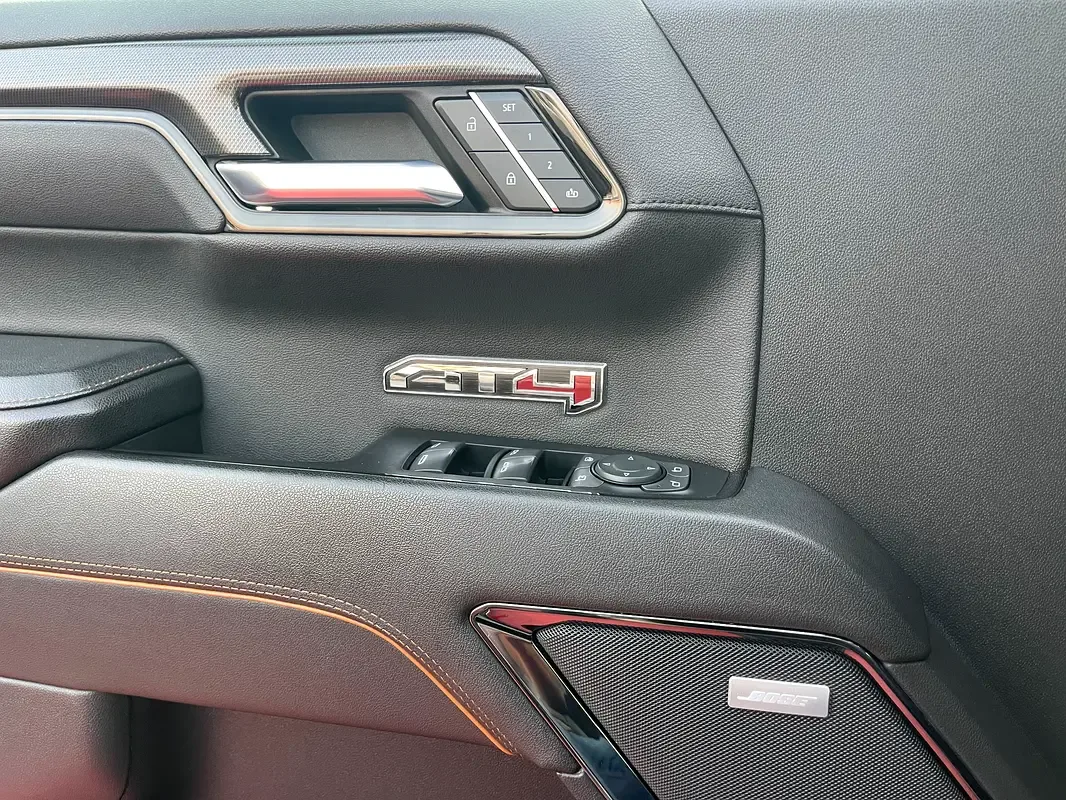 GMC Sierra 6.2 AT 4WD (420 hp) - 16
