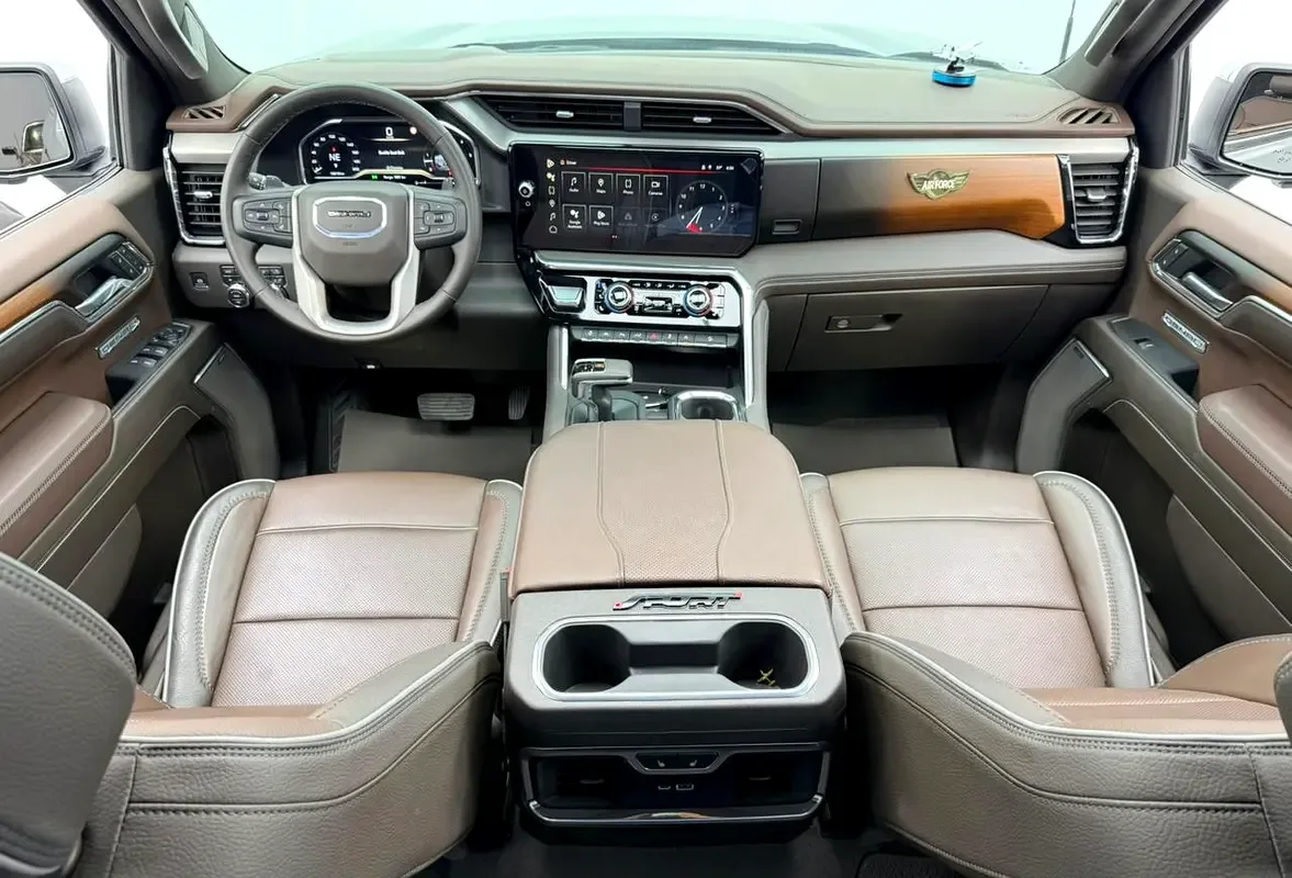 GMC Sierra 6.2 AT 4WD (420 حصان) - 9