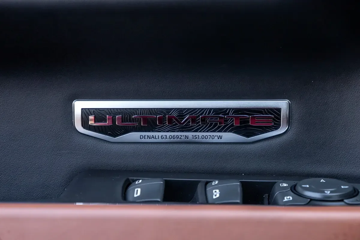GMC Sierra 6.2 AT 4WD (420 hp) - 14
