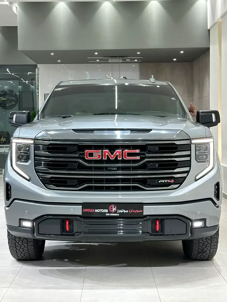 GMC Sierra 6.2 AT 4WD (420 حصان) - 2