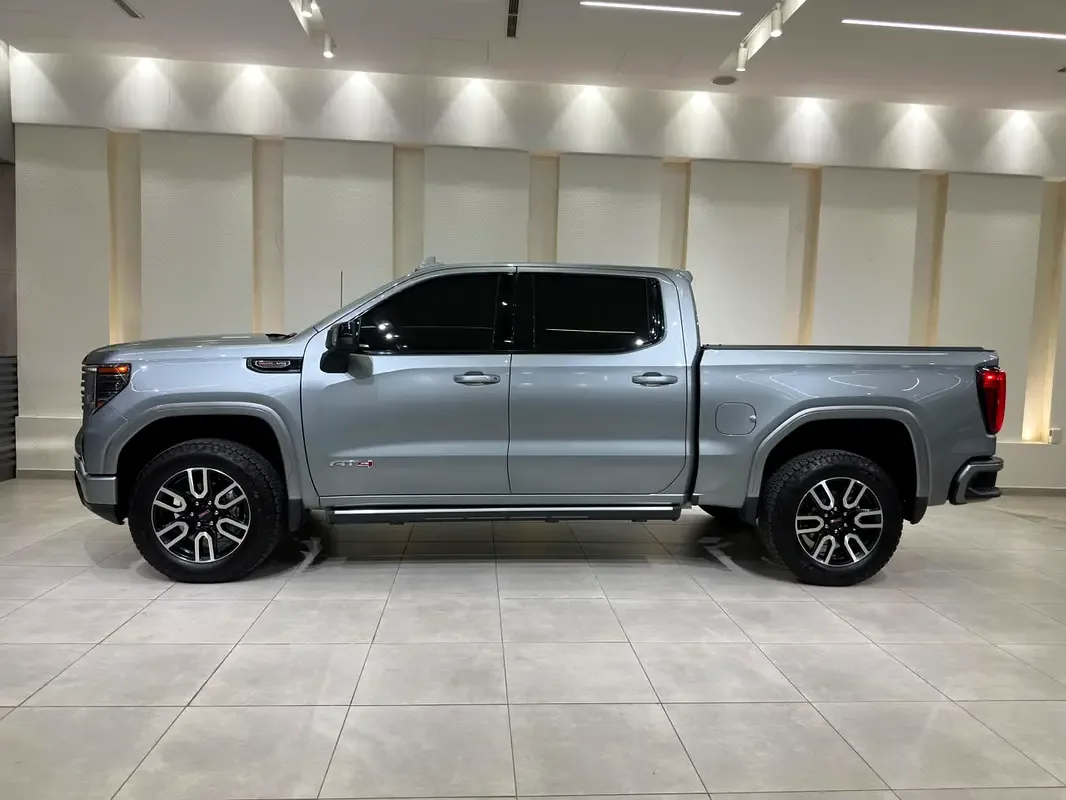 GMC Sierra 6.2 AT 4WD (420 حصان) - 7