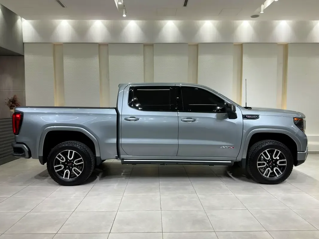 GMC Sierra 6.2 AT 4WD (420 حصان) - 8