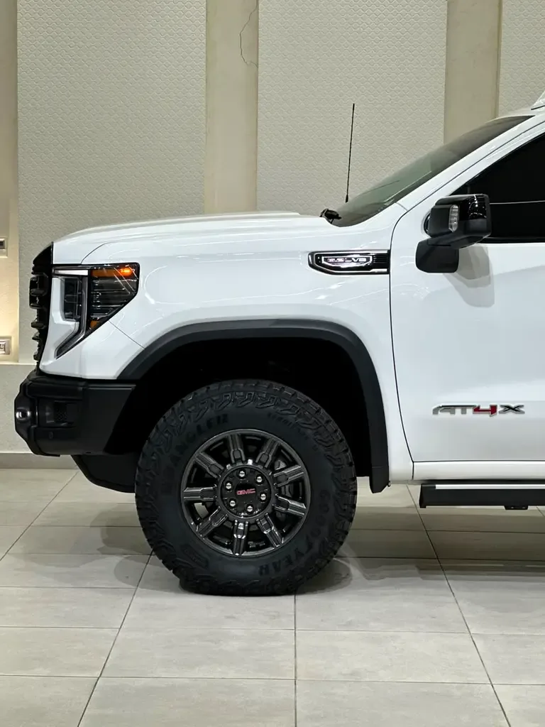 GMC Sierra 6.2 AT 4WD (420 hp) - 19