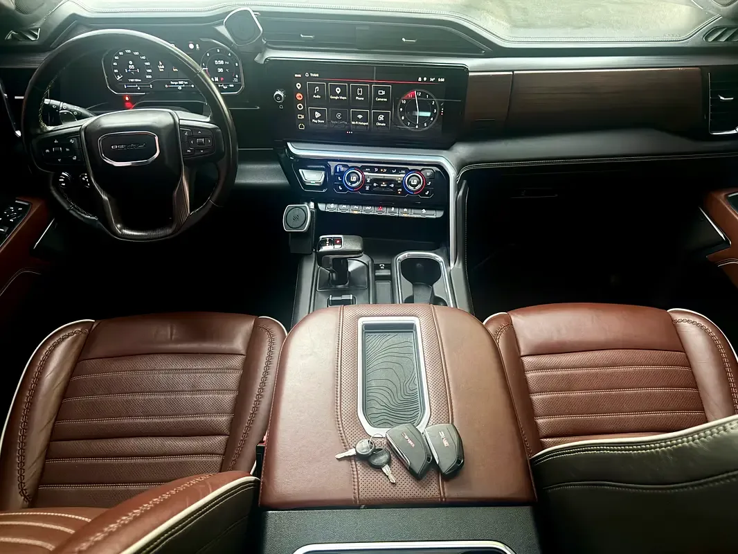 GMC Sierra 6.2 AT 4WD (420 hp) - 11