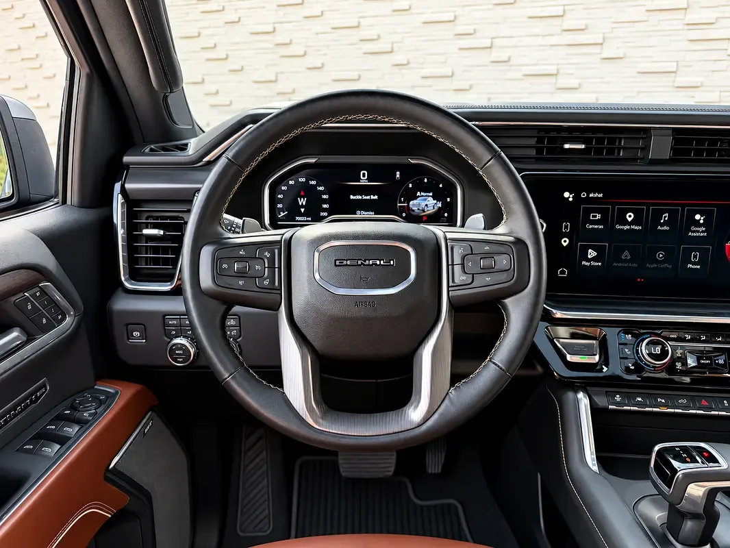 GMC Sierra 6.2 AT 4WD (420 حصان) - 8