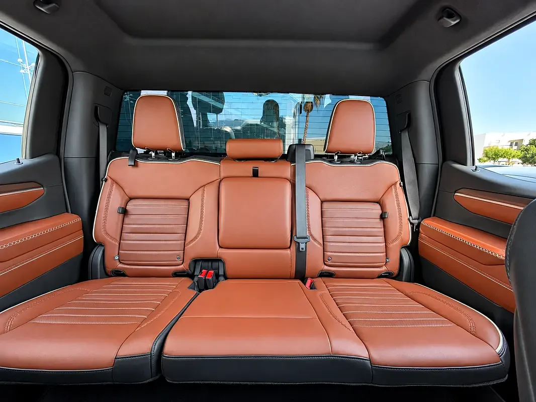 GMC Sierra 6.2 AT 4WD (420 حصان) - 11